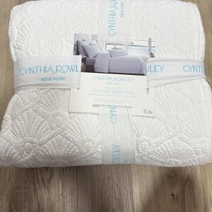 CYNTHIA ROWLEY Quilt Set